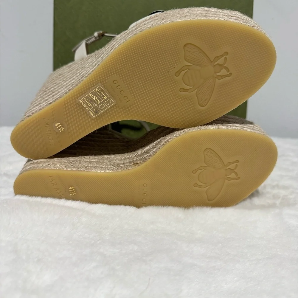 Gucci Women's White and Gold Wedge Sandals - Picture 7 of 7